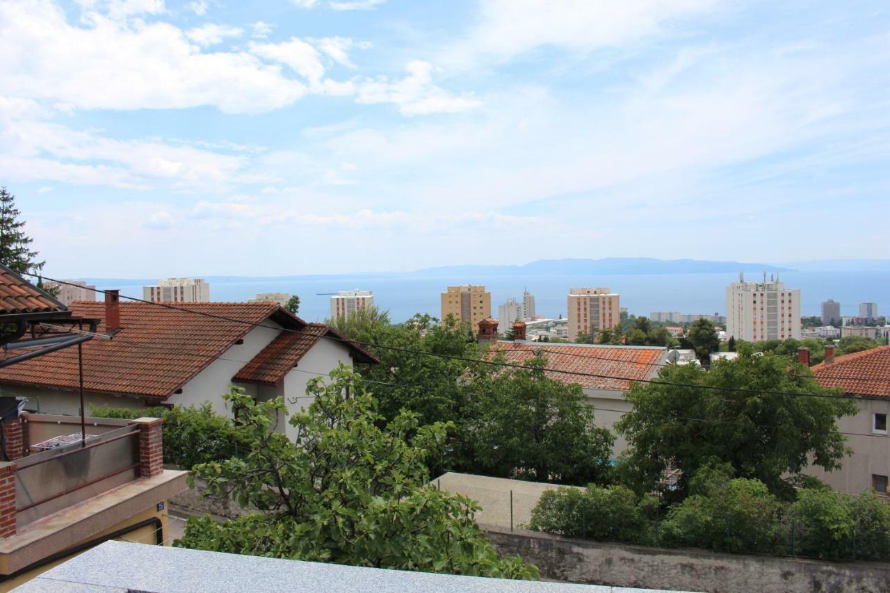 Blue Moon Apartments Rijeka Buitenkant foto