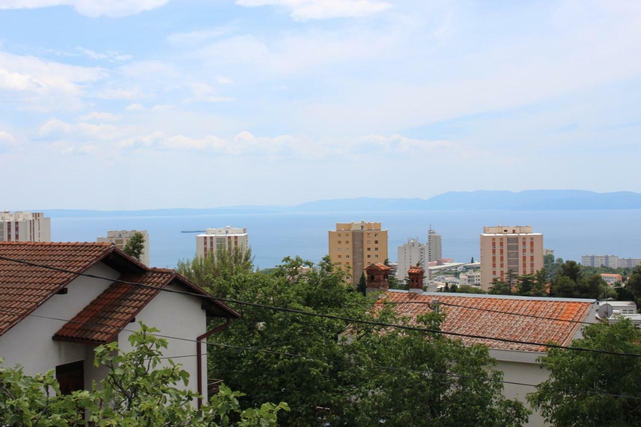 Blue Moon Apartments Rijeka Buitenkant foto